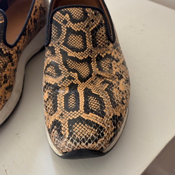 Aquatalia embossed leather sneakers - Picture 3 of 11